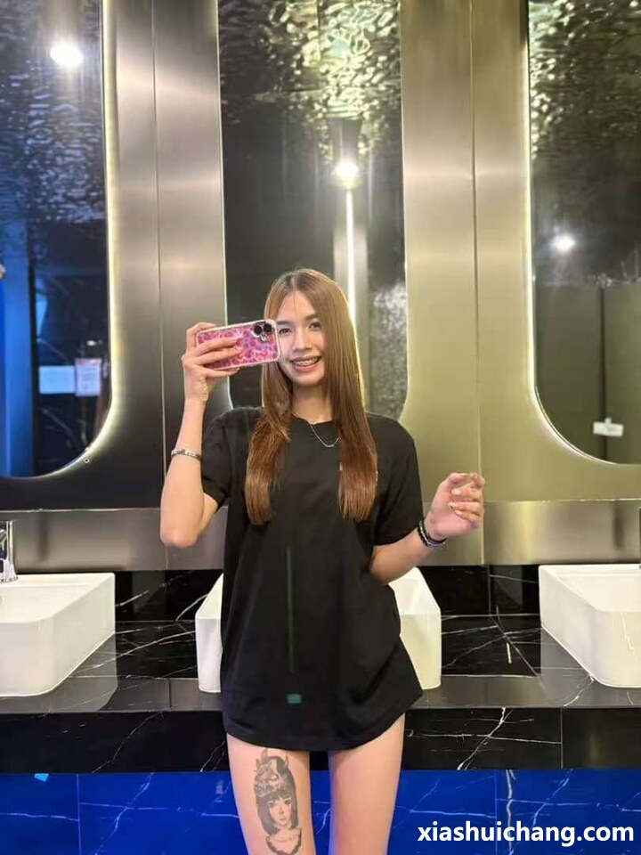 084036o37aa252g3z64le5.jpg